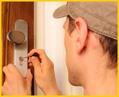 Pompton Plains Locksmith Pompton Plains, NJ 973-317-9333 Pompton Plains Locksmith Pompton Plains, NJ 973-317-9333 - 23-6